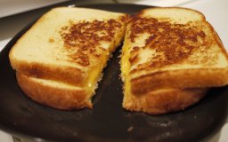 grilled cheese sandwich late night snack